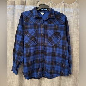Blue plaid shirt, size XL (16-18)